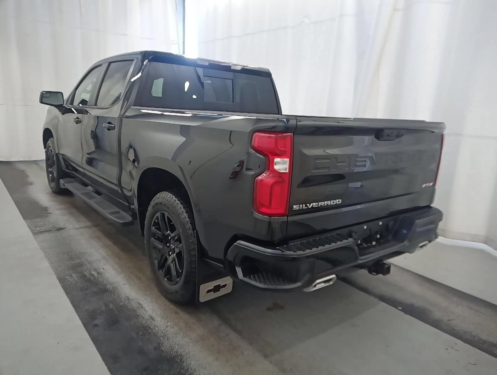 chevrolet silverado 1500 2025 1GCUKEE80SZ106003 image chevrolet silverado 1500 2025 1GCUKEE80SZ106003 image